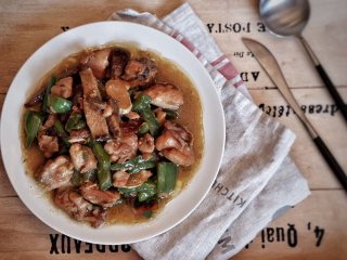 13、家庭版—黄焖鸡米饭,来，张嘴~