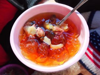 17、玫瑰花红枣百合桃胶甜羹,OK了，是不是好诱人