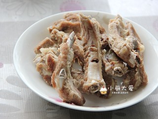 5、过年菜---节节高升,端出锅稍稍冷却一下待用