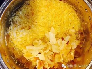 8、佛跳墙,第二层冬笋与人工鱼翅