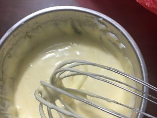 14、蛋糕卷,搅打到基本混合均匀