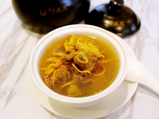 16、虫草花煲排骨,成品图