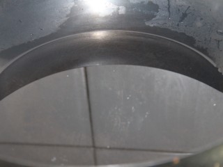 9、花椒蒸梨,锅里放适量的水