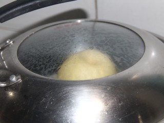 12、花椒蒸梨,盖盖子，小火蒸