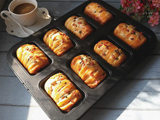 17、香葱火腿面包卷,真的是满屋飘香