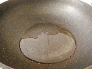 13、#咸味#黄花鱼版--孔雀开屏鱼,锅里烧油