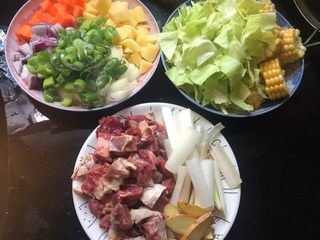 7、家庭版罗宋汤,全家福材料来一张