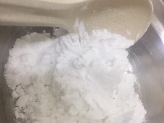 1、家庭版锅包肉,两勺土豆淀粉