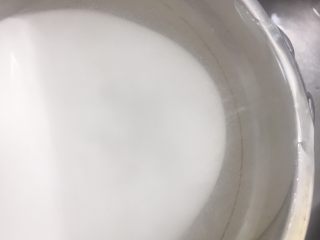 10、家庭版锅包肉,土豆淀粉倒去上边的水