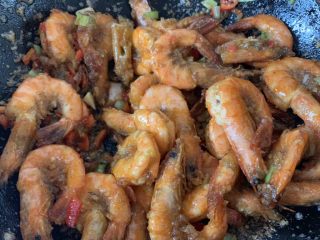 12、冬日暖心菜—椒盐虾,放虾 放椒盐