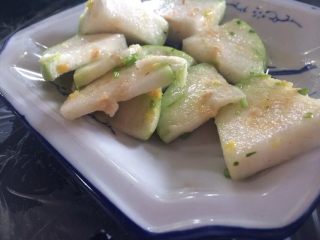 16、甘草水果～潮汕小吃之一,开动了，我们急着吃，就冷藏了十几分钟。