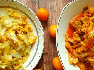 12、辣白菜五花肉,一人食标配两个菜。