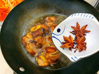 18、家宴必备～超级好味道的红烧黑芝麻小肋排,加入八角！