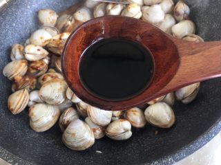13、辣炒蛤蜊,生抽