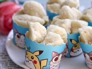 10、红糖发糕，蒸的好吃不上火！,还做了白糖发糕，好吃！