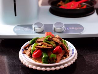 17、辣爆猪肝,啦啦啦,香辣美味的辣爆猪肝出锅咯。