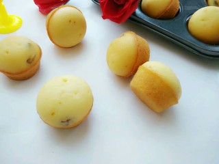 15、红枣马芬蛋糕,成品。