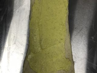 8、梦幻芝士软欧,抹馅