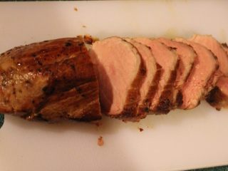 12、在家也可以轻松舒肥,这是煮了3小时的猪里肌，猪肉粉嫩好吃。