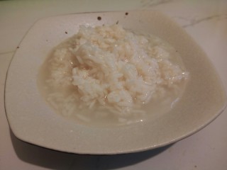 2、#甜味#酒酿圆子鸡蛋羹,酒酿150克（可以根据自己的喜欢来，也可以再多加或者少加）