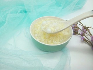 14、#甜味#酒酿圆子鸡蛋羹,早餐也可以吃的美美哒！看看小圆子，晶莹剔透的！