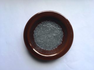 9、莲子百合海底椰甜品,泡好之后有点密集恐惧。但是口感很好。