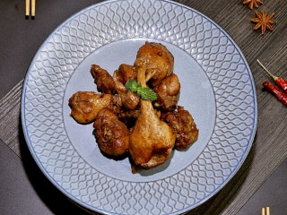 11、节气美食―霜降酱焖鸭,盛盘上桌吧~~~