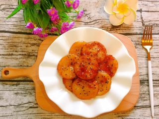 13、红糖麻糍,成品图。