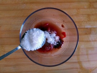 9、糖醋虎皮鹌鹑蛋,三勺白糖