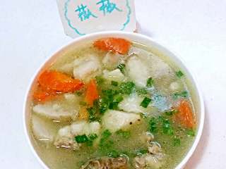 9、芋头骨头汤,芋头胡萝卜排骨汤