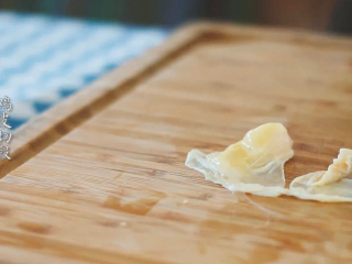 3、咖喱鸡taco杯,鸡皮切段