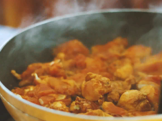 13、咖喱鸡taco杯,抄鸡肉