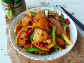 10、【干煸土豆片】 ,关火，盛出即可