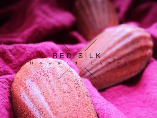 11、红丝绒玛德琳蛋糕,出炉放至微凉就可以取出享用了，当然冷藏后的玛德琳又是另一种风味哦！