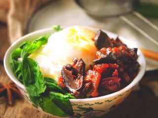 28、无油快手又好吃的 卤肉饭,趁热开吃吧~