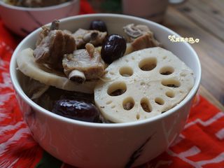 18、【排骨炖藕】滋补润燥,成品图