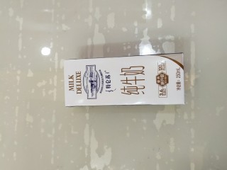 1、午后时光_红枣双皮奶,天冷了，买的牛奶不想喝，扔掉又浪费钱，怎么办？果断合理利用起来。