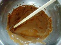 13、花生巧克力棒,隔水融化成液态