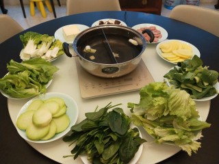 13、冬日暖心菜+在家吃火锅,全部准备好开吃了。