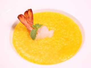 21、粗粮金汤明虾粥,最后再来个黄金视角，希望能够得到大家的喜欢。