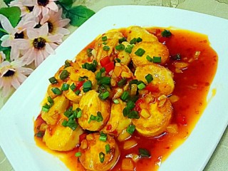 11、红烧日本豆腐,关火，上碟，撒上葱花