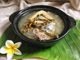 11、#咸味#鳄鱼龟石斛汤,成品