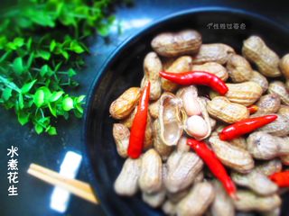9、水煮花生,然后关火泡2小时，就可以吃了