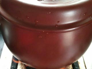 3、滋补老鸭汤,5，大火炖制15分钟