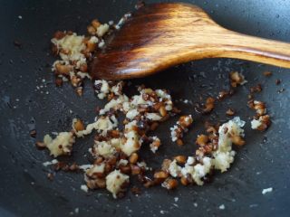 13、潮汕肠粉,翻拌均匀煸出香味