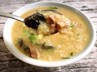 15、皮蛋瘦肉粥,赞！