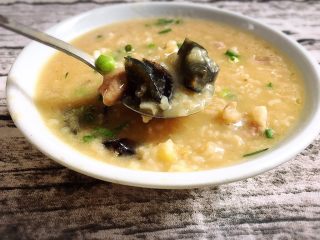 16、皮蛋瘦肉粥,一个人吃得美美美！