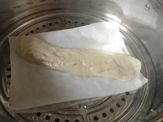 10、自制凉皮,面筋上锅蒸15分钟
