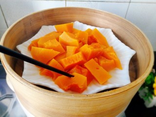 4、#最爱包子#+仿真小南瓜豆沙包,用筷子测试