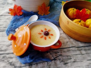 27、#最爱包子#+仿真小南瓜豆沙包,配一碗红枣小米粥，欧了